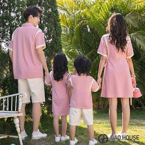 Set áo váy gia đình màu hồng đeo nơ cách điệu đẹp GF1990142