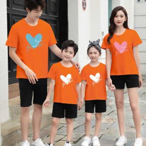 Đồng phục gia đình màu cam