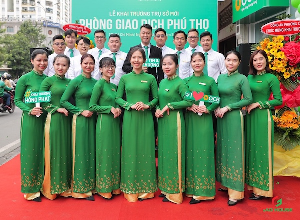 Áo dài đồng phục ngân hàng OCB