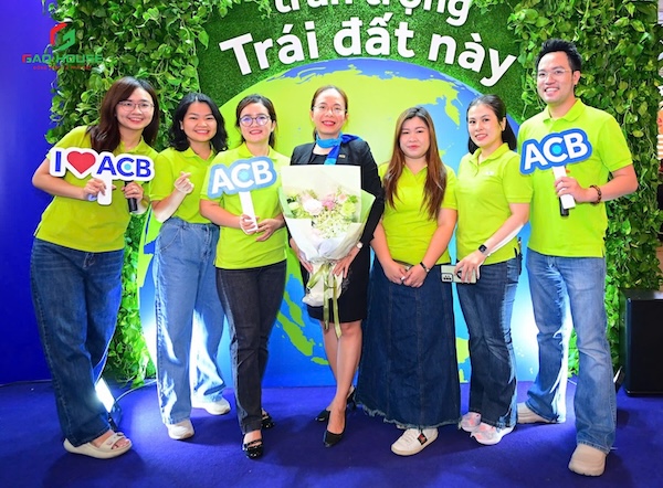 Áo thun đồng phục ngân hàng ACB