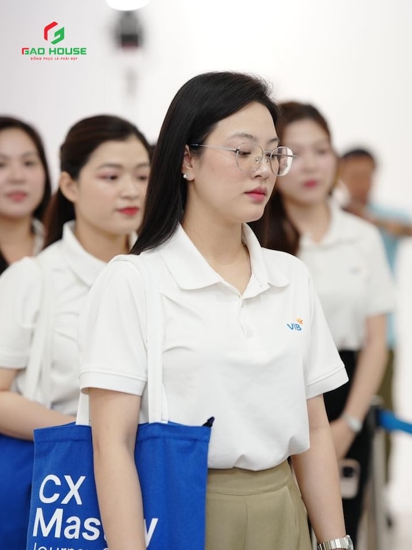 Áo thun polo đồng phục ngân hàng VIB