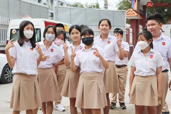 Đồng phục Ischool Nam Sài Gòn