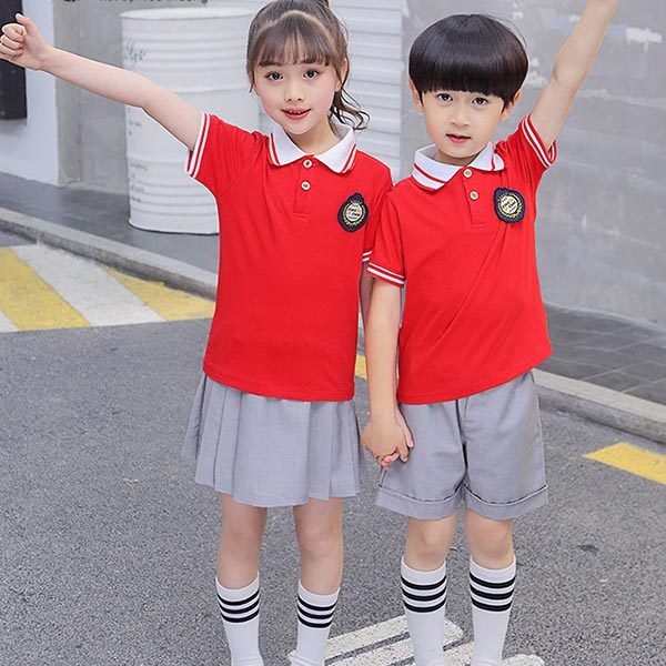 Đồng phục mầm non màu đỏ phối bo dệt trắng GUM1970019