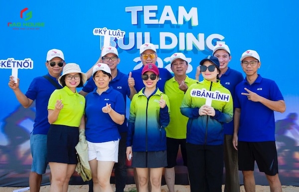 Đồng phục team building ACB