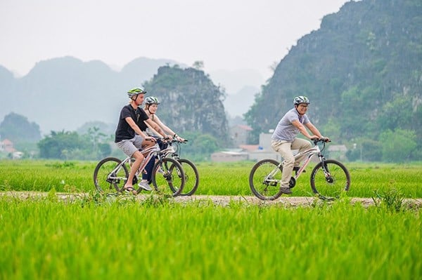 Đến Buôn Đôn bằng các phương tiện cá nhân