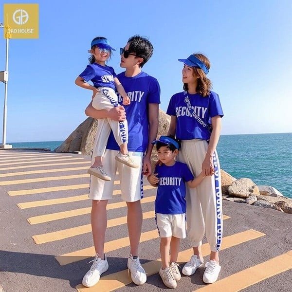 áo gia đình đi biển màu xanh dương