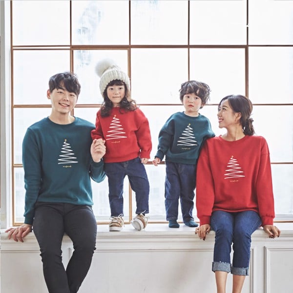 Mẫu áo gia đình mùa đông do Gạo House thiết kế