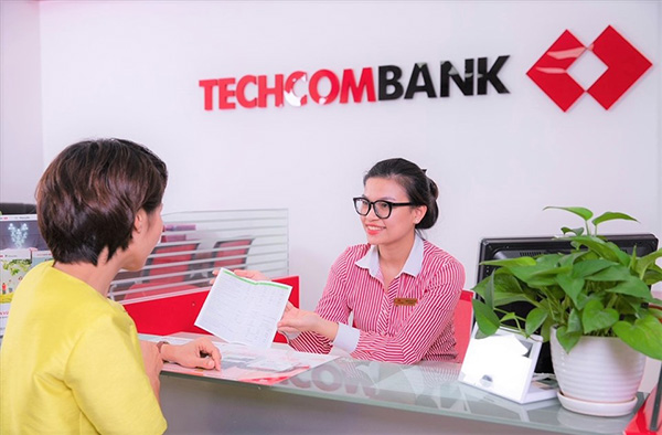 Áo đồng phục ngân hàng Techcombank