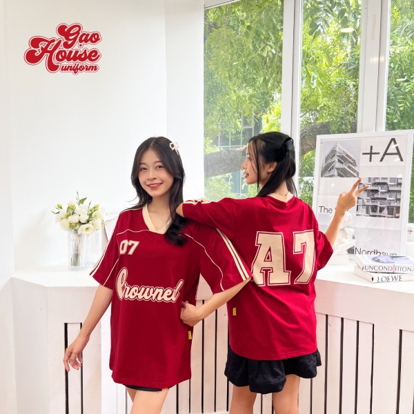Áo lớp màu đỏ