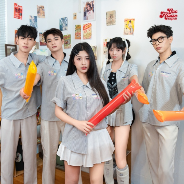 Áo lớp màu xám