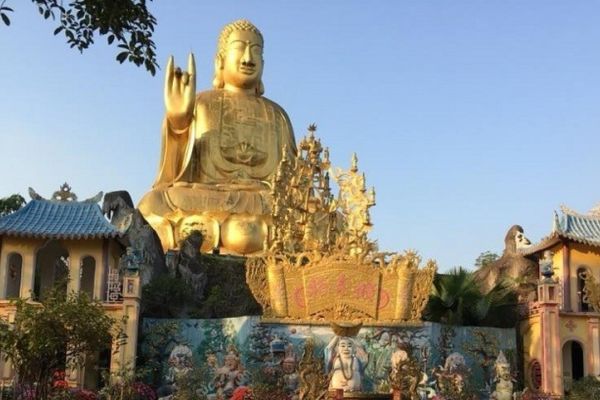 Khu du lịch hồ Núi Cốc