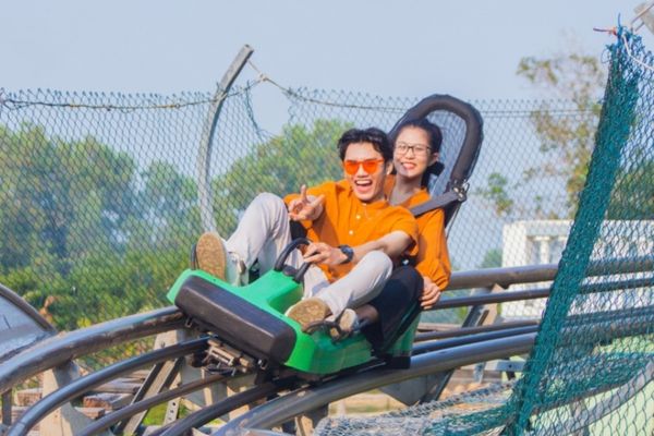 vé khu du lịch hồ mây
