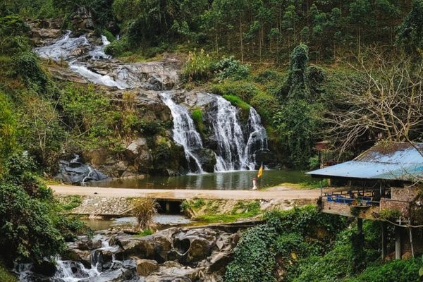 hồ thác bà ở tỉnh yên bái