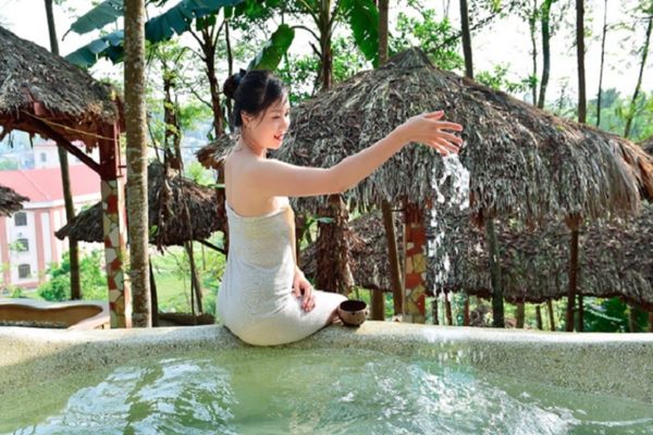 suối nước nóng tuyên quang