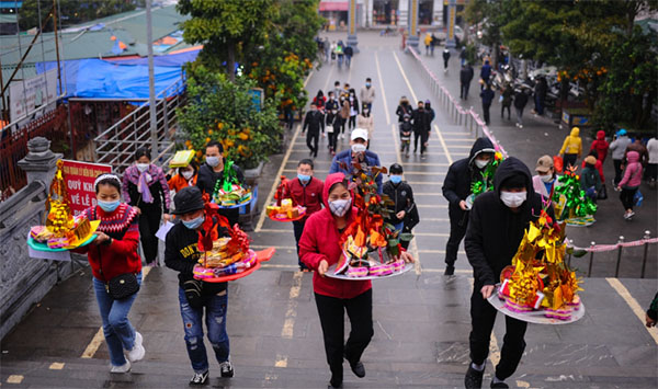 Du lịch đền bà chúa Kho