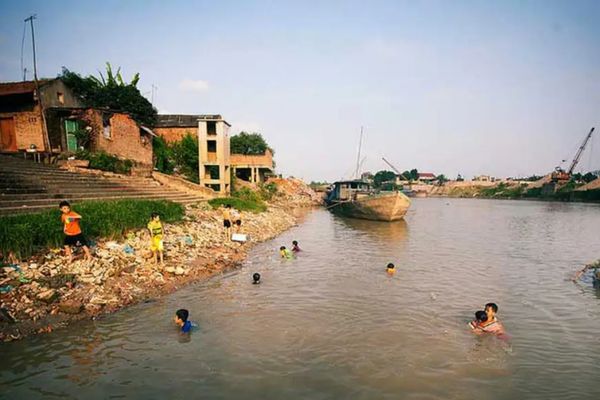 Làng Thổ Hà