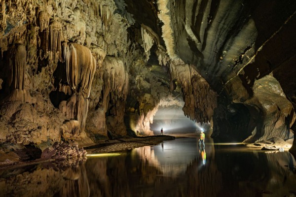 phong nha kẻ bàng có hang nước dài nhất