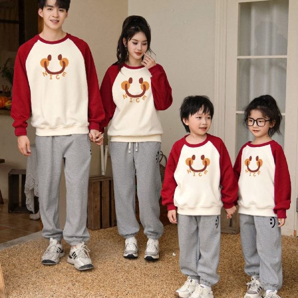 Đồng phục gia đình mùa đông