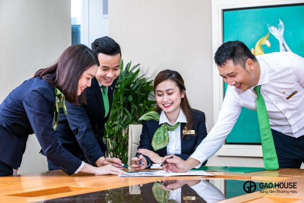 áo vest đồng phục nhân viên ngân hàng vietcombank