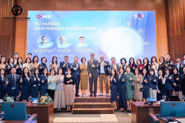 mua đồng phục mbbank
