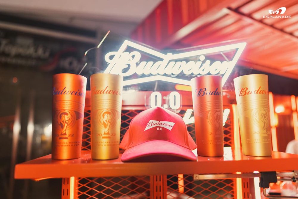 phụ kiện đồng phục bia budweiser
