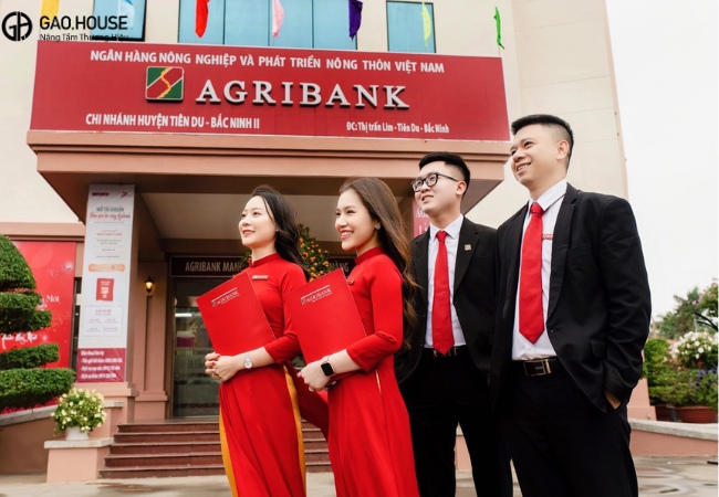 phụ kiện đồng phục của Agribanka