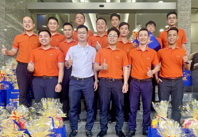 quy định đồng phục sacombank
