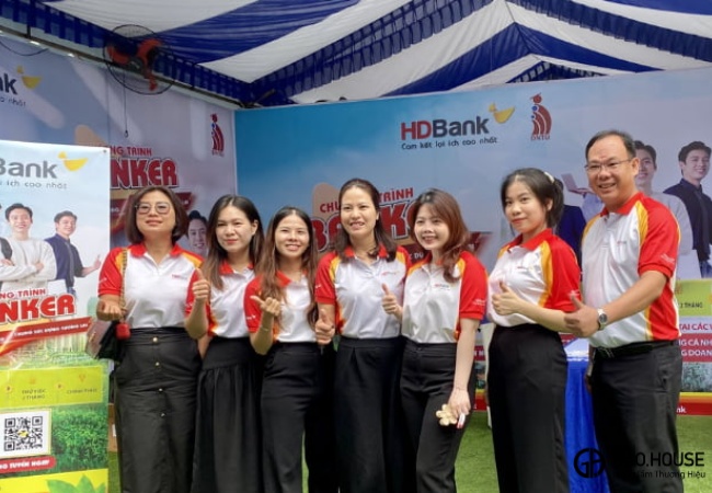 vải thun cá sấu may đồng phục polo hdbank