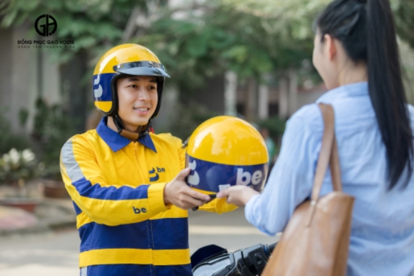 áo khoác đồng phục be trẻ trung