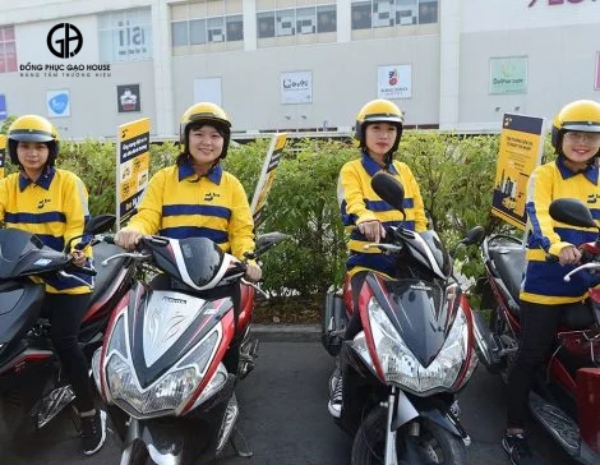 đồng phục be bao nhiêu tiền