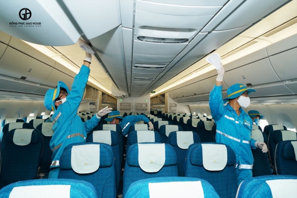 đồng phục nhân viên vệ sinh hãng hàng không vietnam airlines