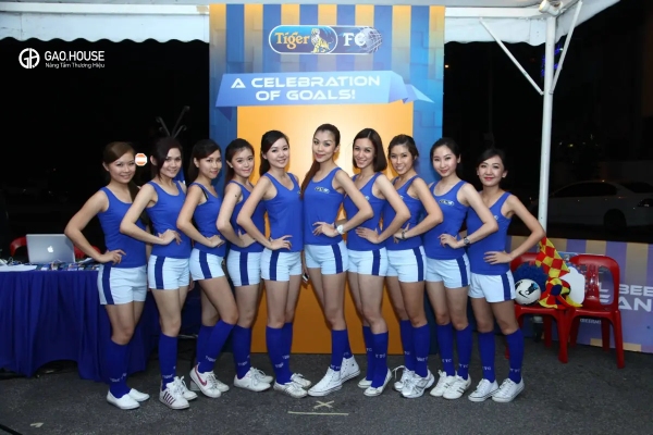 mẫu áo phông đồng phục tiger team building