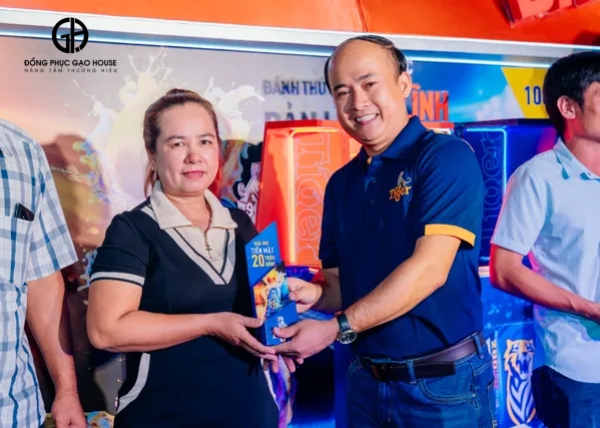 may đồng phục bia tiger cao cấp