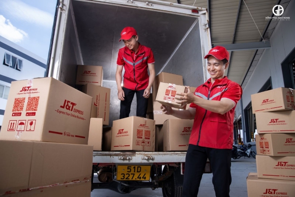 may đồng phục j&t