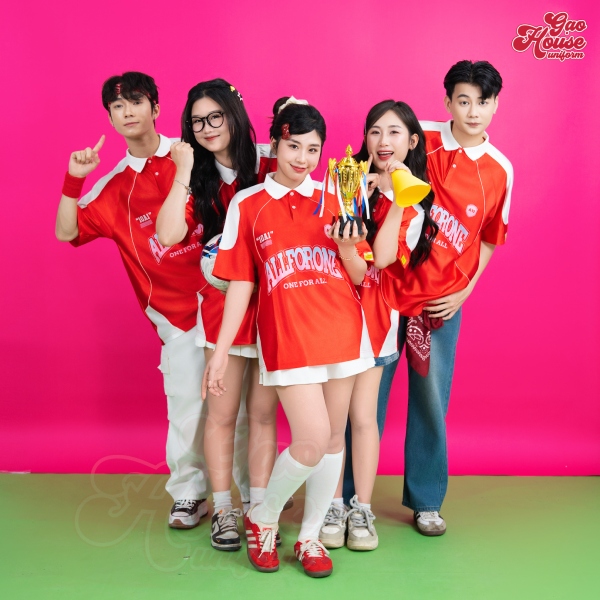 thiết kế áo đỏ g-bling bóng
