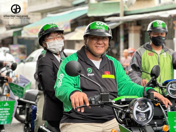 vải may đồng phục gojek