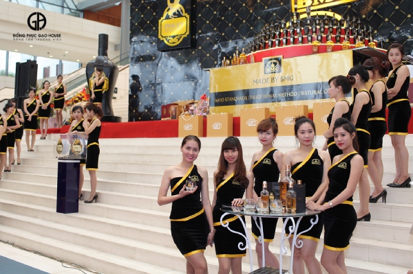 váy liền thân đồng phục karaoke nữ