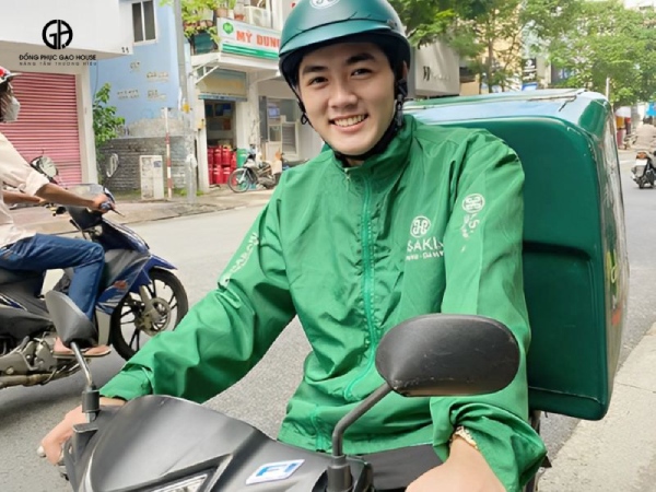 đồng phục hasaki nhân viên giao hàng