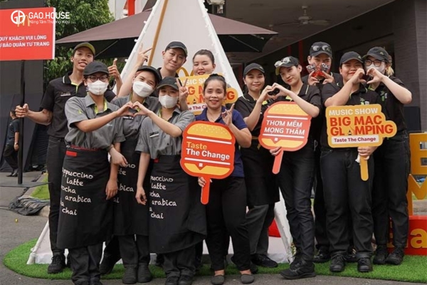 Đồng phục McDonald