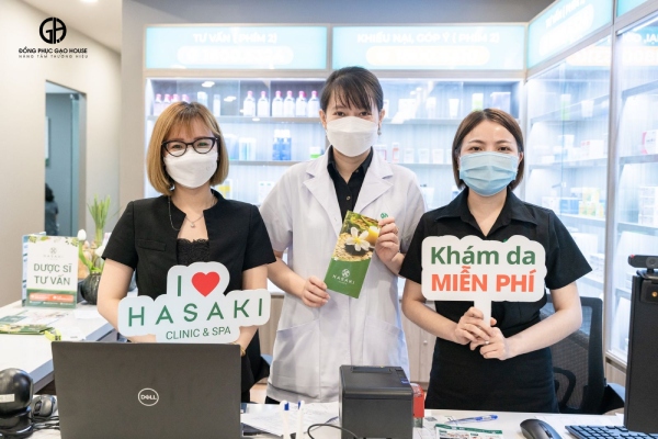 mua đồng phục hasaki giá rẻ