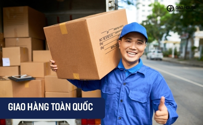Giao hàng đồng phục công ty tại Đà Nẵng