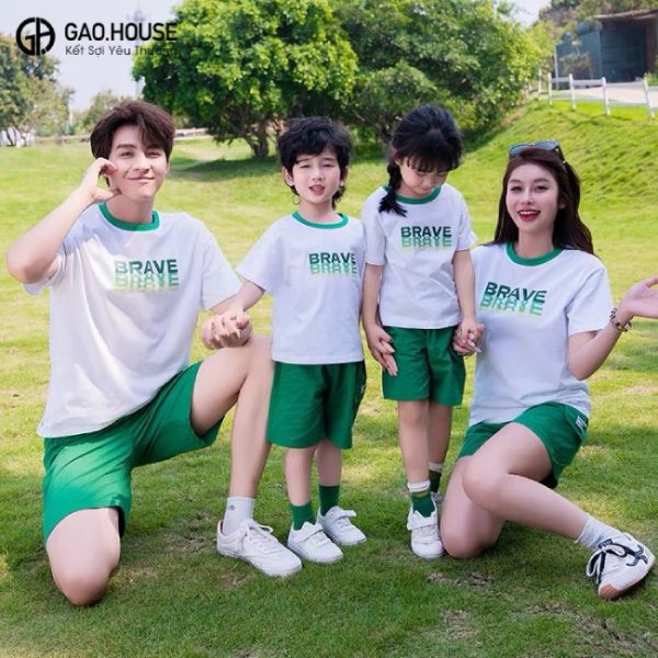 Áo gia đình đi biển xanh lá
