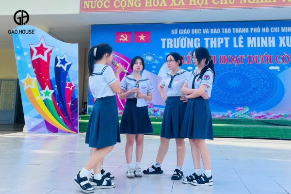 Áo đồng phục sơ mi dành cho nữ sinh