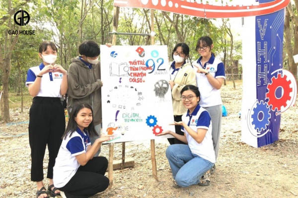 Áo phông đồng phục trường Đại học Văn hóa TPHCM