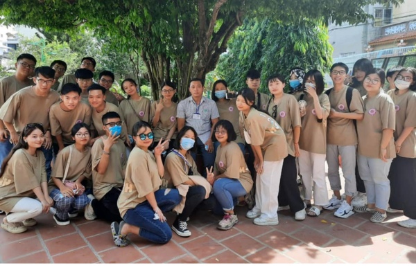 Mẫu áo sơ mi đồng phục lớp đi ngoại khóa