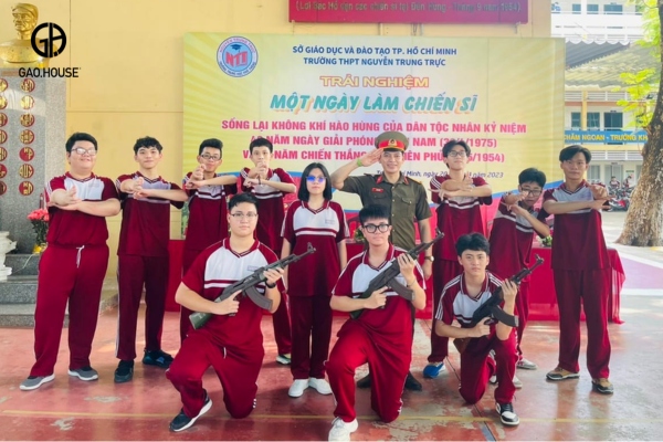 Áo thun thể dục đồng phục trường THPT Nguyễn Trực Trực