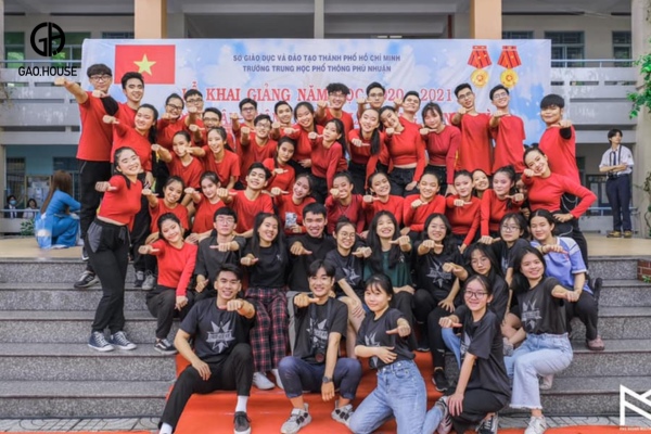 Cảm nhận thực tế từ học sinh và cựu học sinh