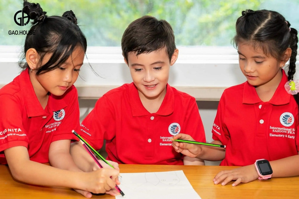 Chương trình khuyến mãi khi đặt may áo đồng phục tại Gạo House