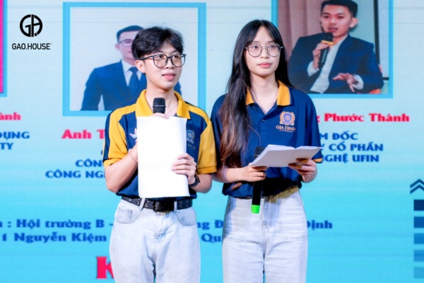 Đồng phục trường GDU gồm những mẫu nào?