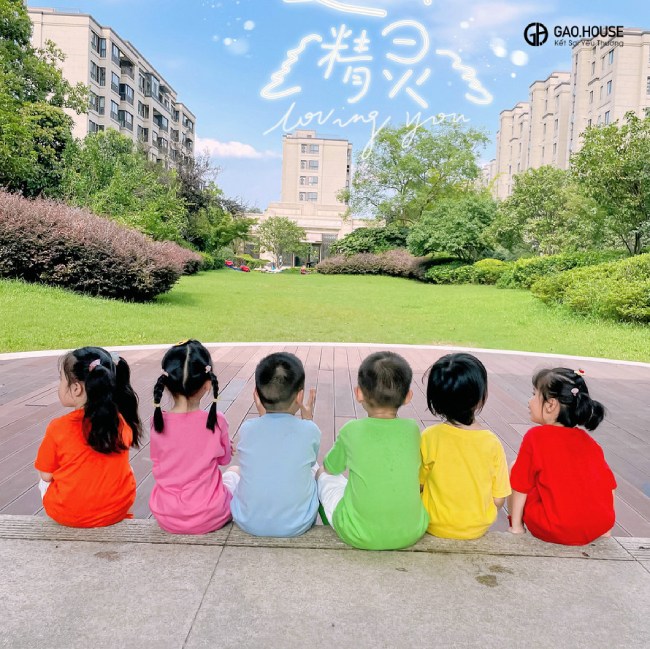 In áo nhóm sắc màu giá rẻ